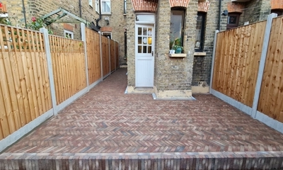 Clay Pavers are used by leading landscape professionals to create stylish brick Patios & Paths in garden schemes across the UK.