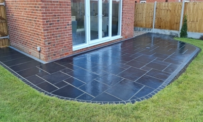 Brazilian black slate patio boasts versatility in four distinct sizes.